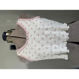 Women's Messy Bun Just Chillin' Medium Lace-trimmed Tank